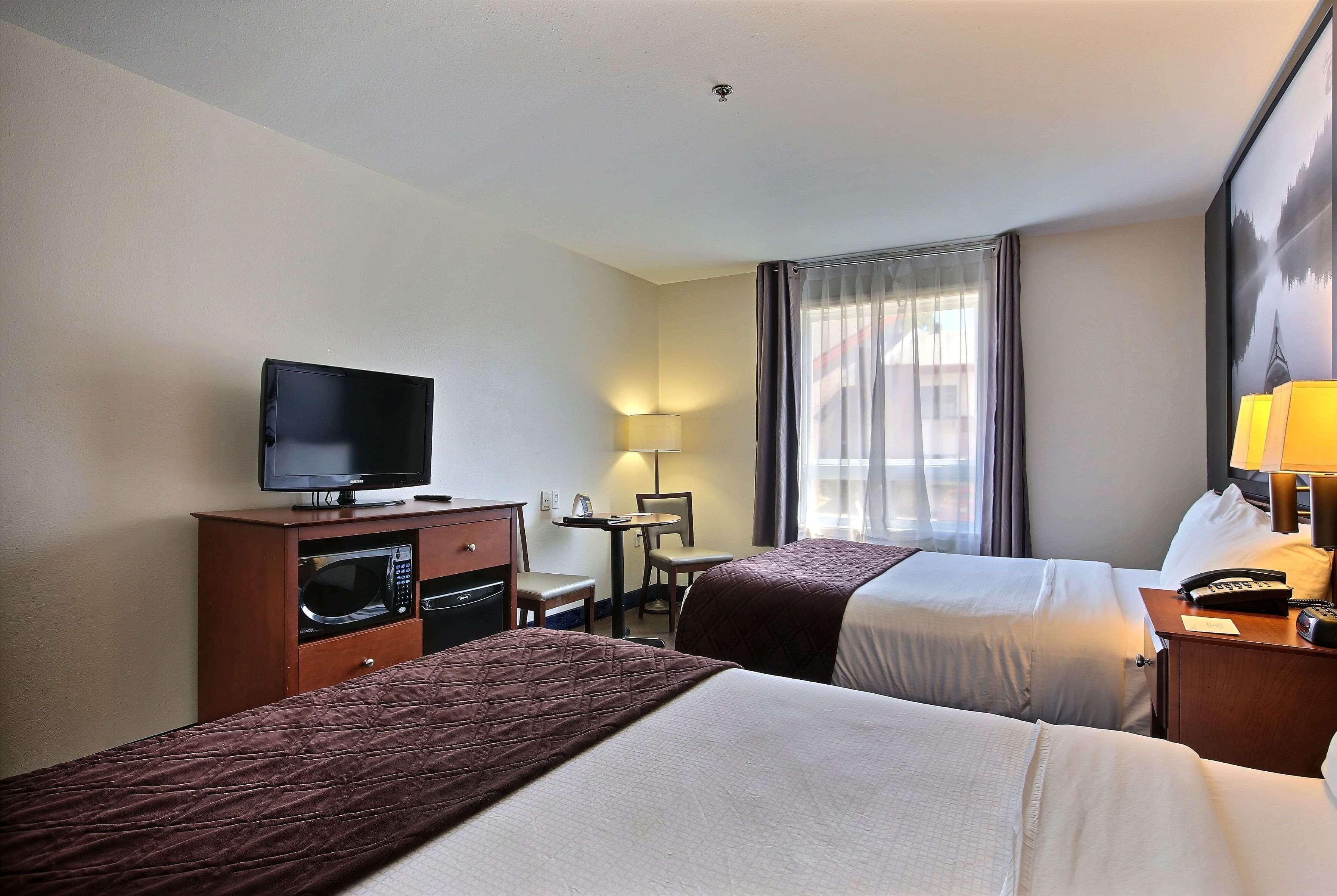 Super 8 By Wyndham Trois-Rivieres Hotel Eksteriør billede